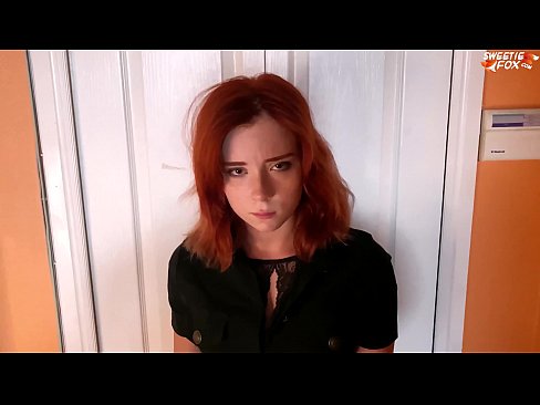 ❤️ Mühafizəçi oğurluğa görə yaraşıqlı qadını cəzalandırdı - Ağızda Cum ️ Gözəl porno bizdə