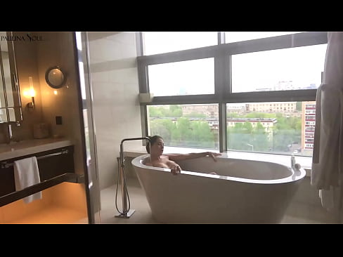 ❤️ Möhtəşəm babe Ehtirasla hamamda öz pişiyini çəkdi ️ Gözəl porno bizdə