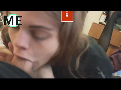 ❤️ Boğaz siki, cırıq külotlu çorap və cırıq dabanlarla tanış olmaq xoşdur ️ Gözəl porno bizdə