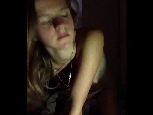 ❤️ Qız mastürbasyon edir və cumlaşır ️ Gözəl porno bizdə